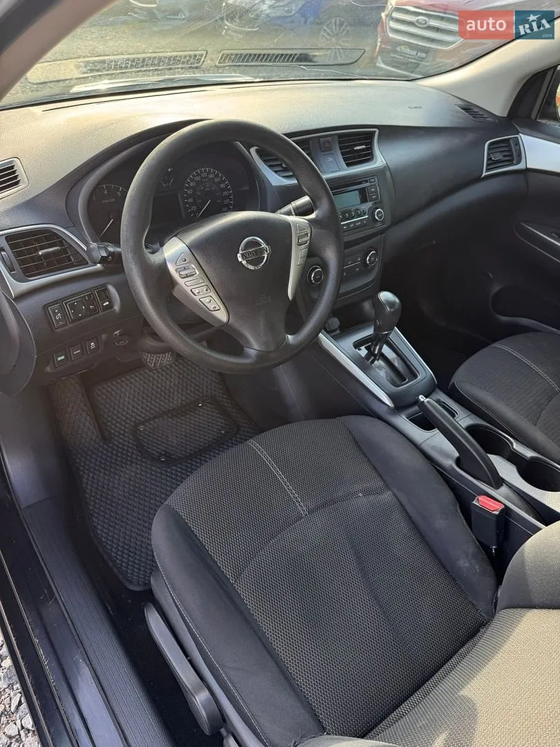 2017 Nissan Sentra - мініатюра 9
