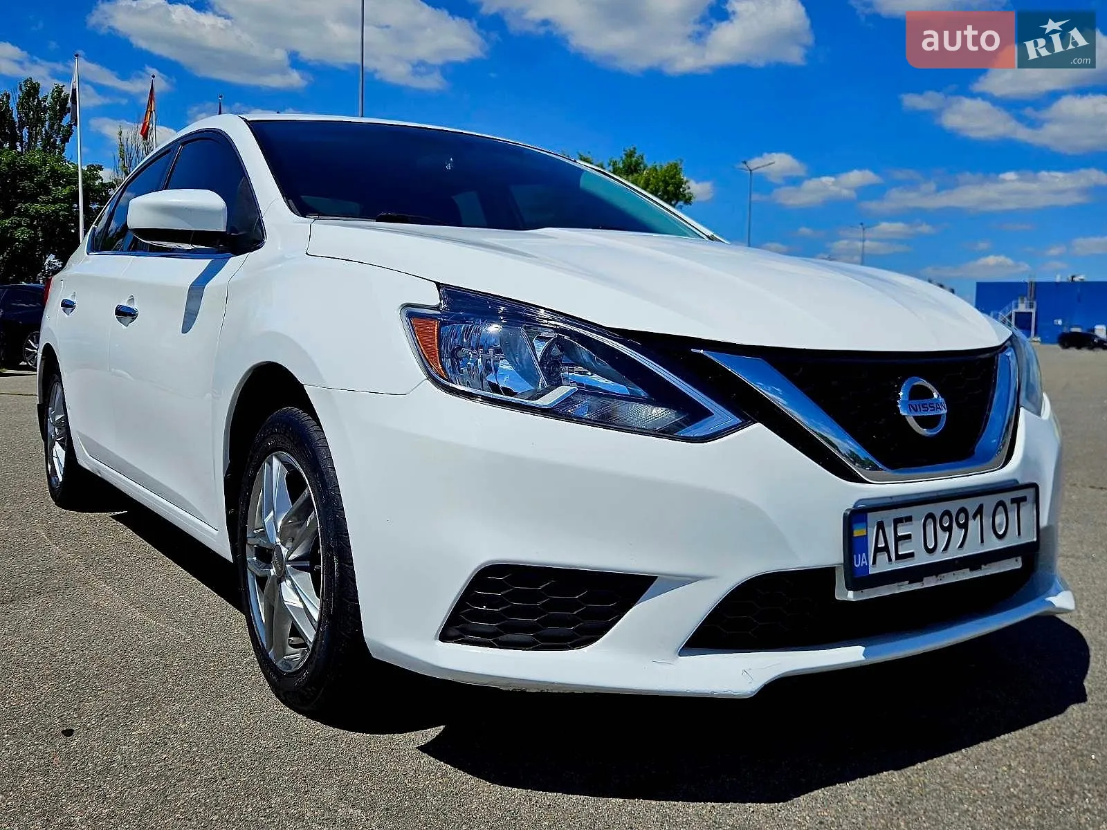 2017 Nissan Sentra - мініатюра 16