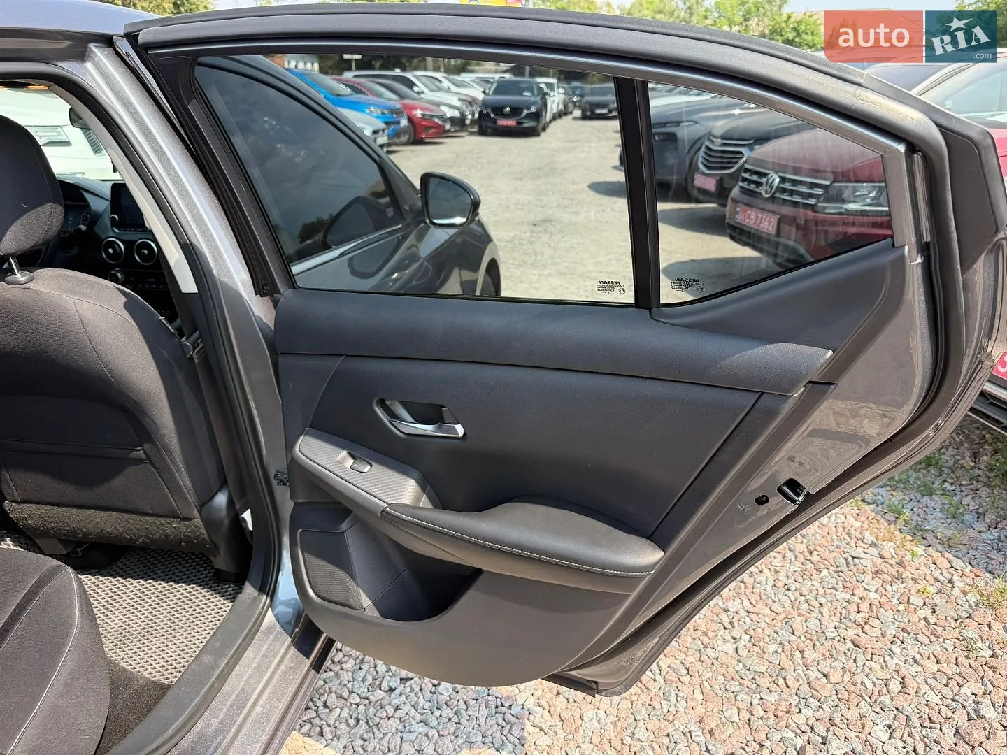 2020 Nissan Sentra - мініатюра 11