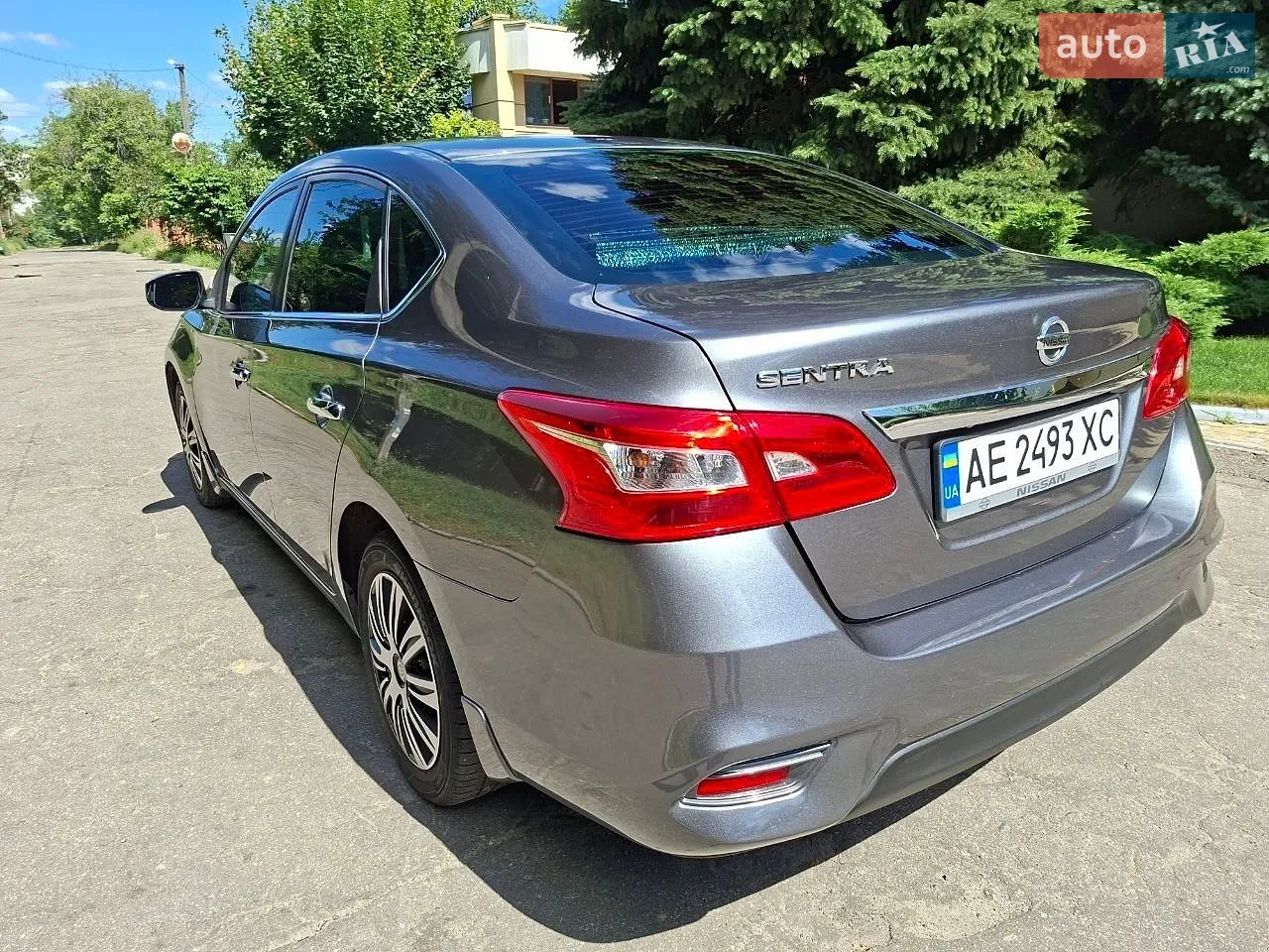2018 Nissan Sentra - мініатюра 6