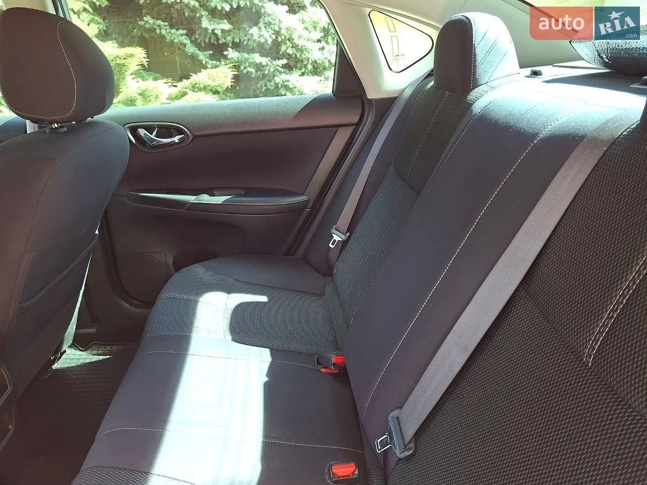 2018 Nissan Sentra - мініатюра 9