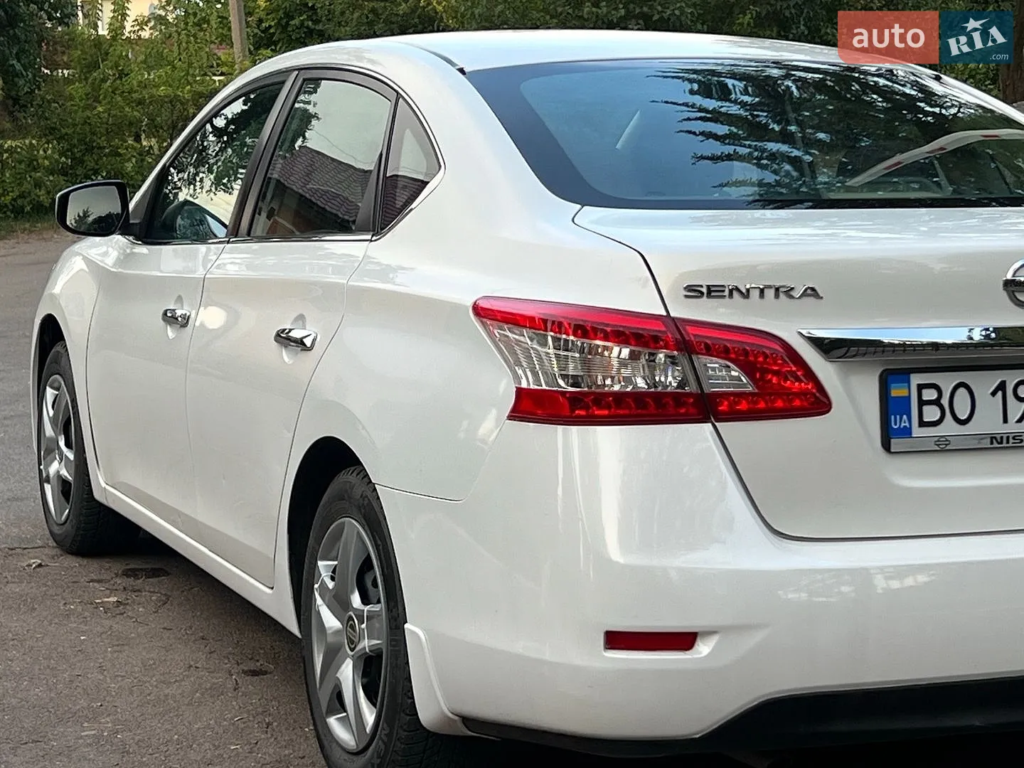 2013 Nissan Sentra - мініатюра 4