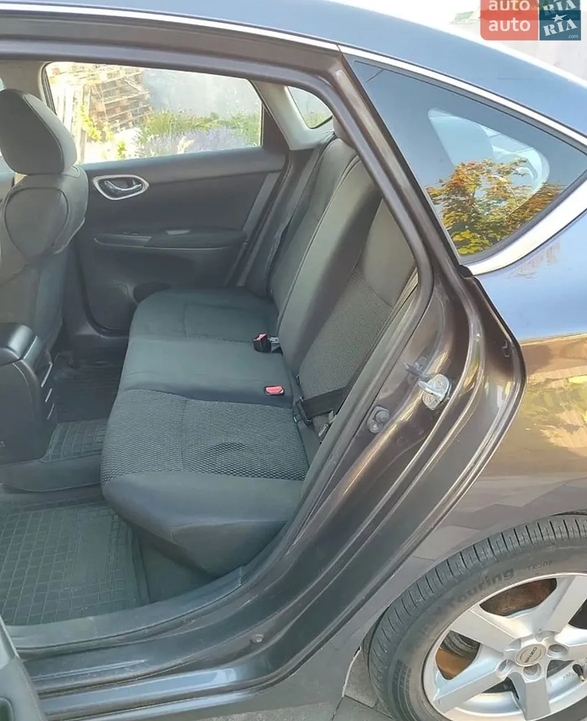 2015 Nissan Sentra - мініатюра 3