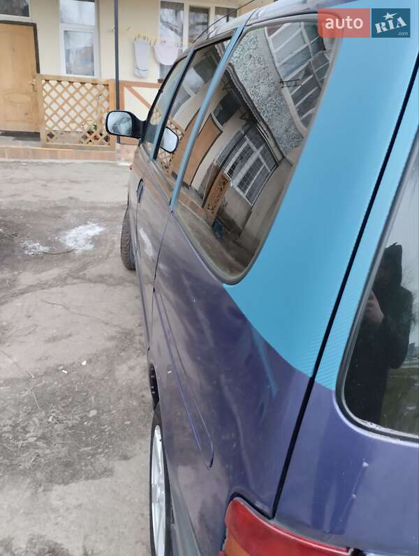Мінівен Nissan Serena 1999 в Кам'янець-Подільському фото 3 Мінівен Nissan Serena 1999 в Кам'янець-Подільському