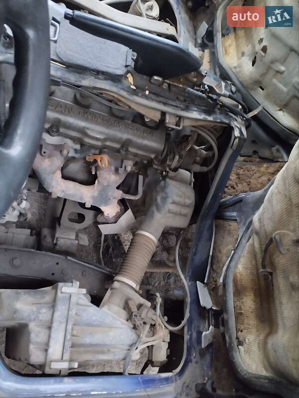 Мінівен Nissan Serena 1999 в Кам'янець-Подільському фото 26 Мінівен Nissan Serena 1999 в Кам'янець-Подільському