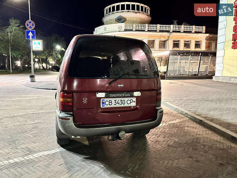 Мінівен Nissan Serena 1994 в Чернігові