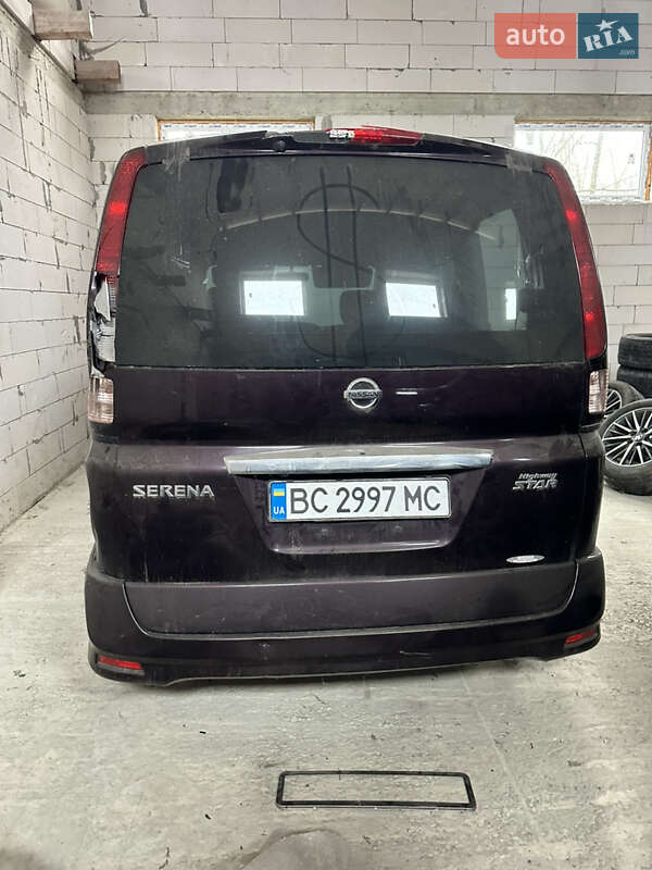 Nissan Serena 2009