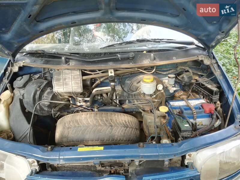 Минивэн Nissan Serena 1999 в Снятине