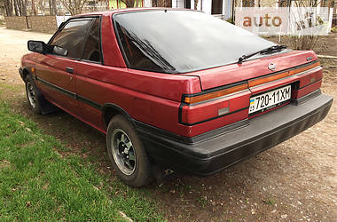 Купе Nissan Sunny 1988 в Черновцах