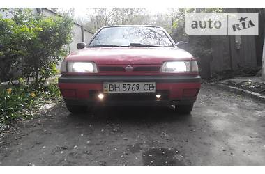 Лифтбек Nissan Sunny 1993 в Тарутине