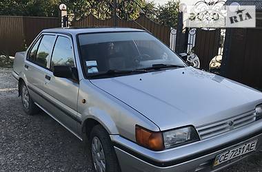 Седан Nissan Sunny 1990 в Черновцах