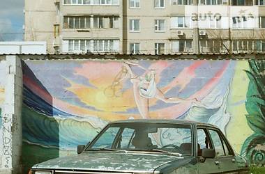 Седан Nissan Sunny 1980 в 