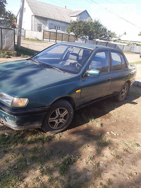 Nissan Sunny