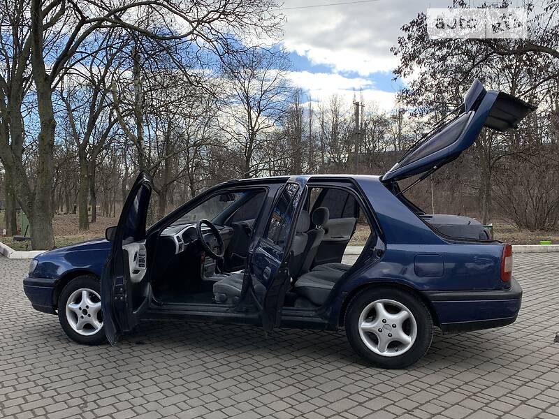 Nissan Sunny A U T O M A T M A X