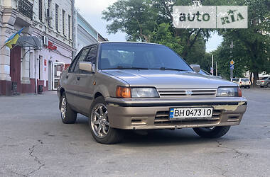 Седан Nissan Sunny 1990 в Одессе