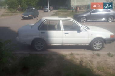 Седан Nissan Sunny 1989 в Полтаве