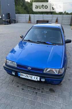 Седан Nissan Sunny 1995 в Одесі