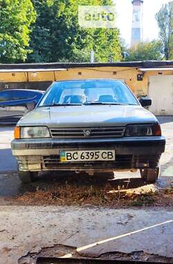 Седан Nissan Sunny 1987 в Львові