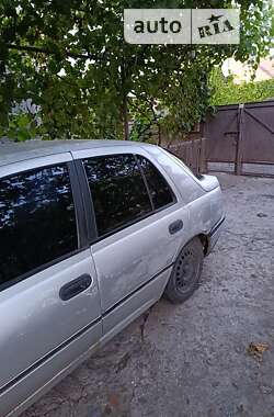 Седан Nissan Sunny 1990 в Одесі