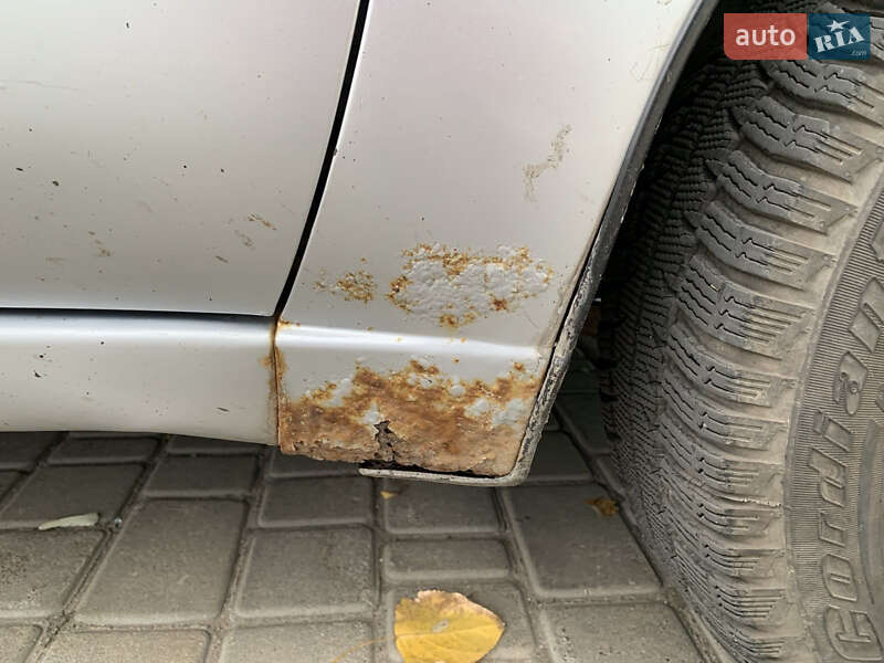 Седан Nissan Sunny 1991 в Одессе