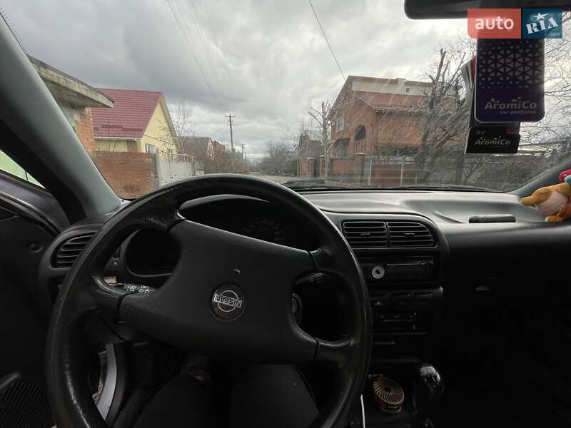 Седан Nissan Sunny 1991 в Полтаві фото 2 Седан Nissan Sunny 1991 в Полтаві