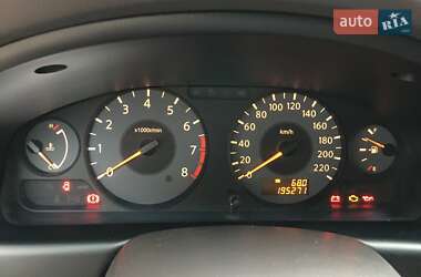 Седан Nissan Sunny 2008 в 
