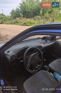 Седан Nissan Sunny 1995 в 