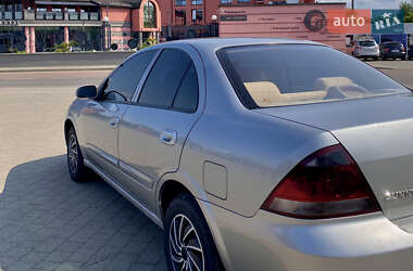 Седан Nissan Sunny 2007 в Дрогобичі