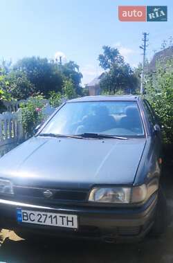 Седан Nissan Sunny 1994 в Жидачове