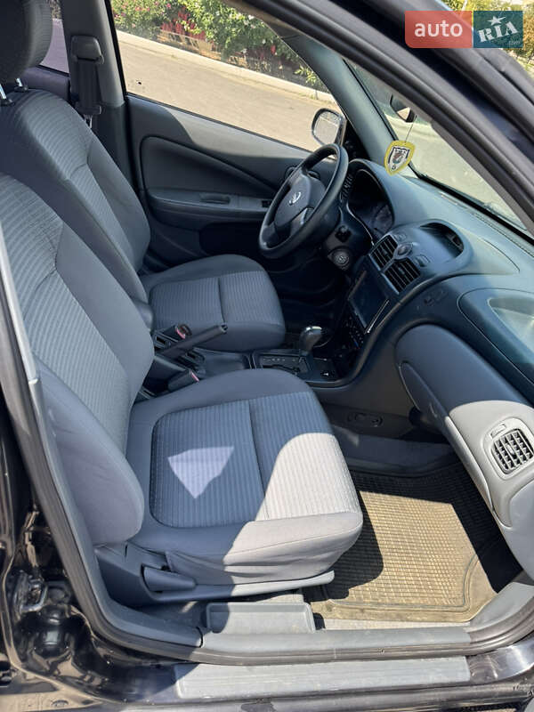 Седан Nissan Sunny 2008 в Измаиле