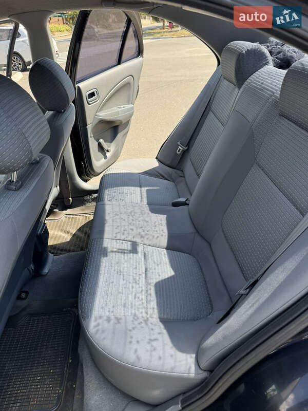 Седан Nissan Sunny 2008 в Измаиле