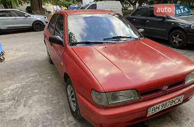 Седан Nissan Sunny 1992 в Одесі