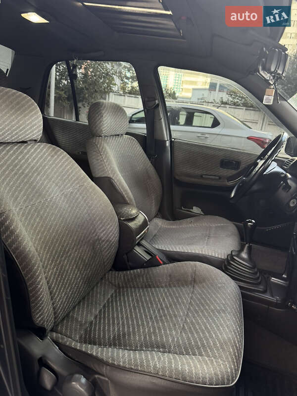 Седан Nissan Sunny 1993 в Одессе фото 9 Седан Nissan Sunny 1993 в Одессе