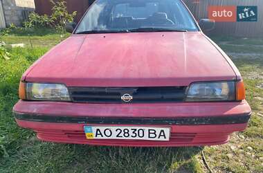 Седан Nissan Sunny 1987 в Ужгороді