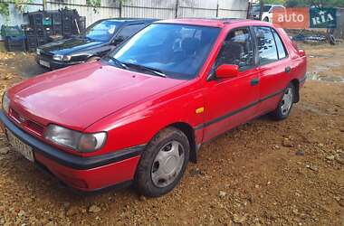 Седан Nissan Sunny 1992 в Одессе