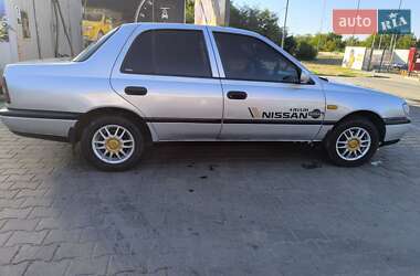 Седан Nissan Sunny 1994 в Одесі