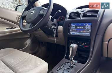 Седан Nissan Sunny 2007 в 