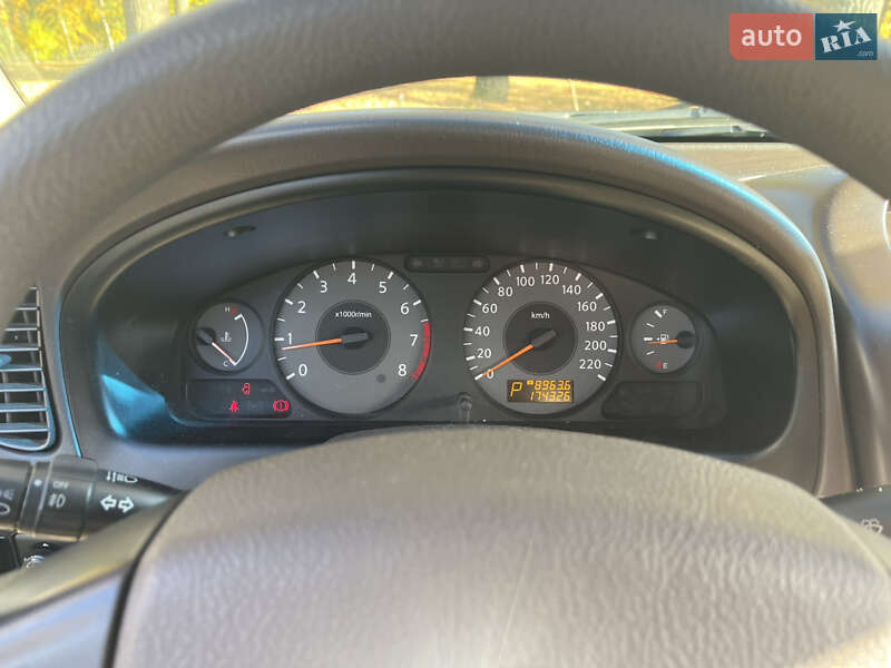 Седан Nissan Sunny 2007 в Киеве фото 21 Седан Nissan Sunny 2007 в Киеве