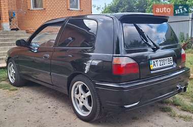 Седан Nissan Sunny 1992 в Одесі
