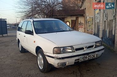 Универсал Nissan Sunny 1992 в Одессе