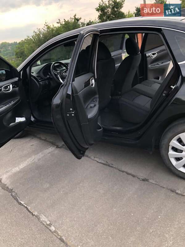 Седан Nissan Sylphy 2019 в Богодухіву