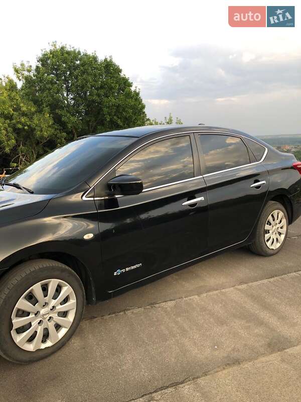 Седан Nissan Sylphy 2019 в Богодухіву