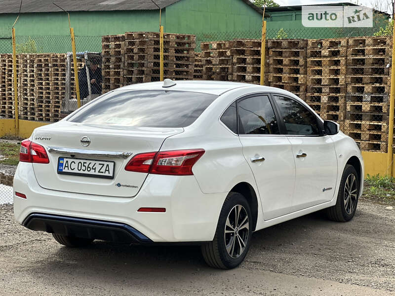 Седан Nissan Sylphy 2018 в Луцке