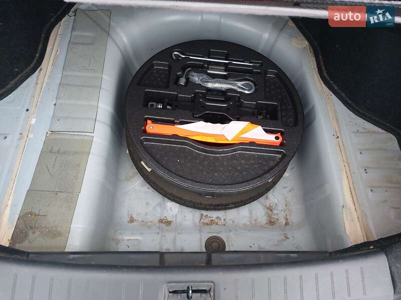 Седан Nissan Sylphy 2018 в Одесі