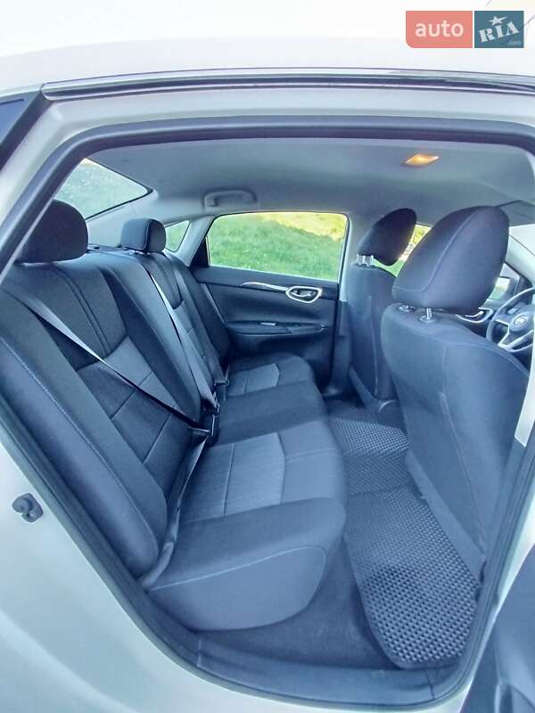 Седан Nissan Sylphy 2019 в Львове фото 5 Седан Nissan Sylphy 2019 в Львове