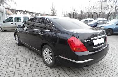 Седан Nissan Teana 2006 в Днепре