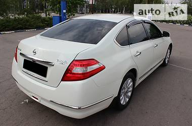 Седан Nissan Teana 2012 в Днепре