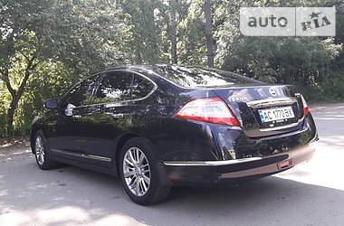 Седан Nissan Teana 2012 в Луцке