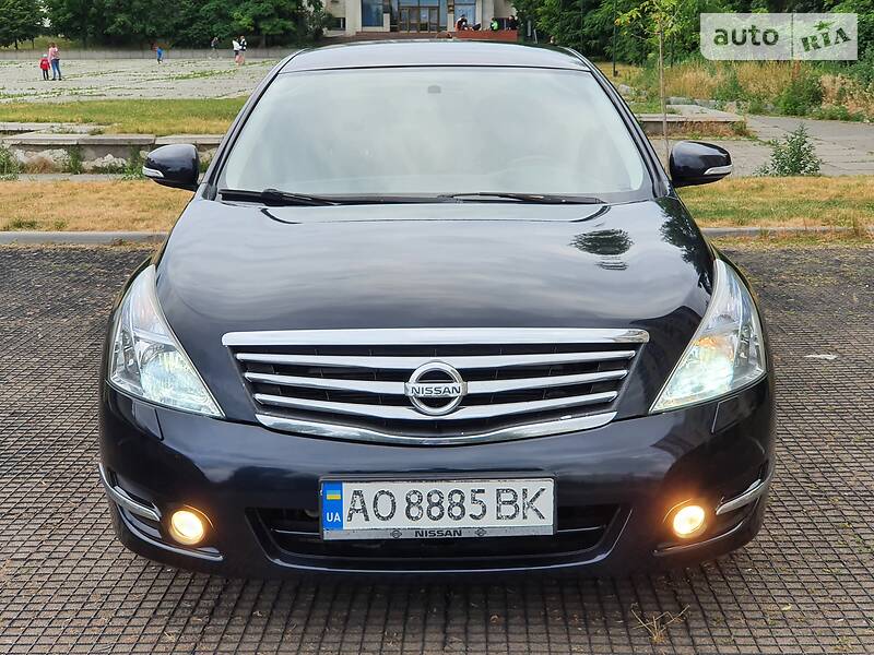 Седан Nissan Teana 2008 в Києві