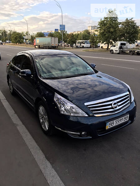 Седан Nissan Teana 2008 в Києві